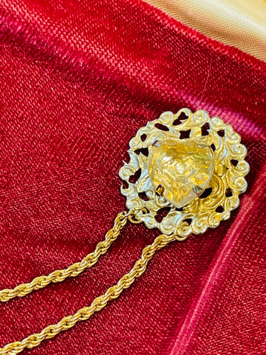 1950’s Filigree Rhinestone Double Brooch with Hearts Devil's Details